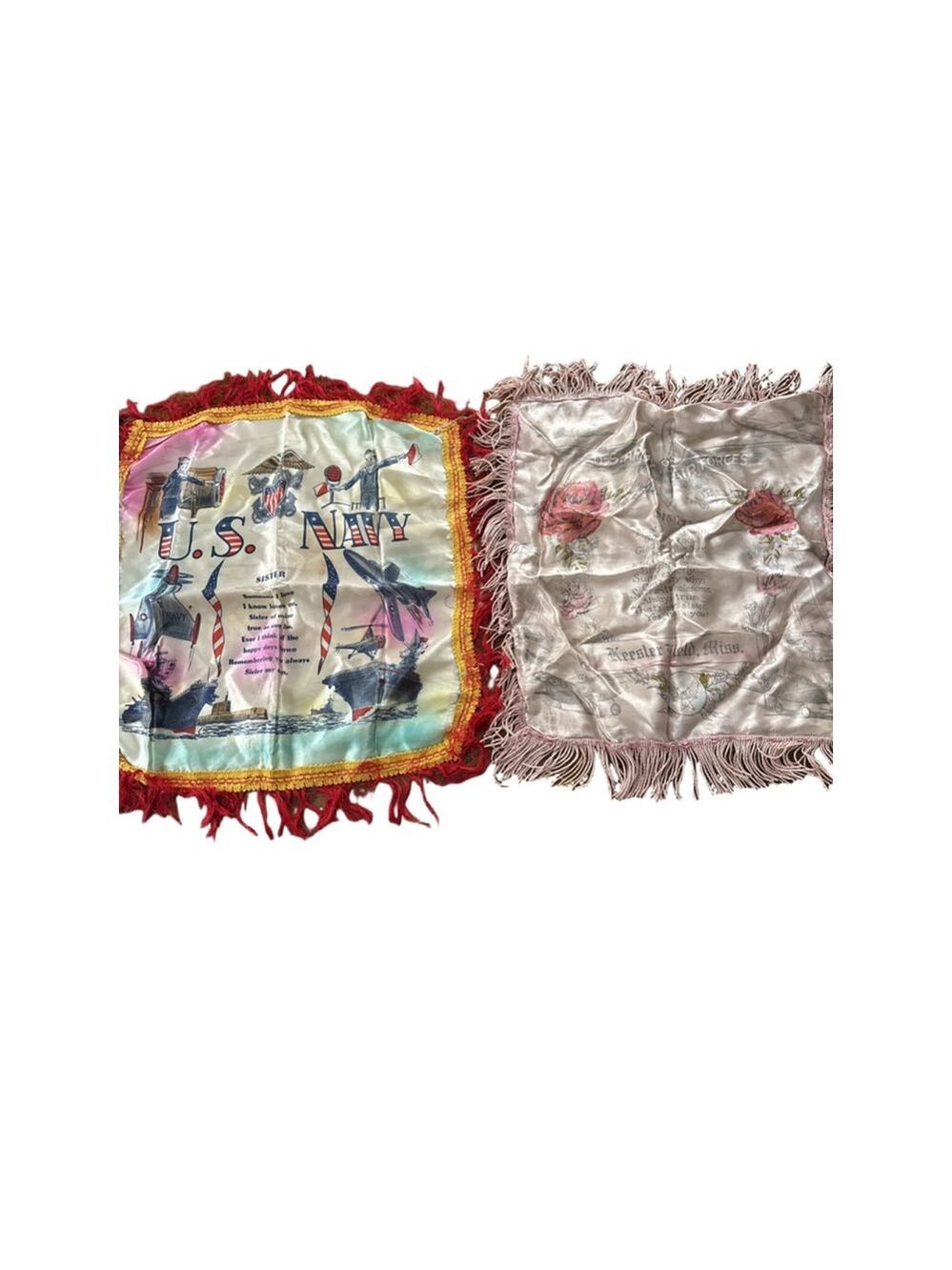 Antique Unbranded White/Red Pink/White Accent Pillows One Size